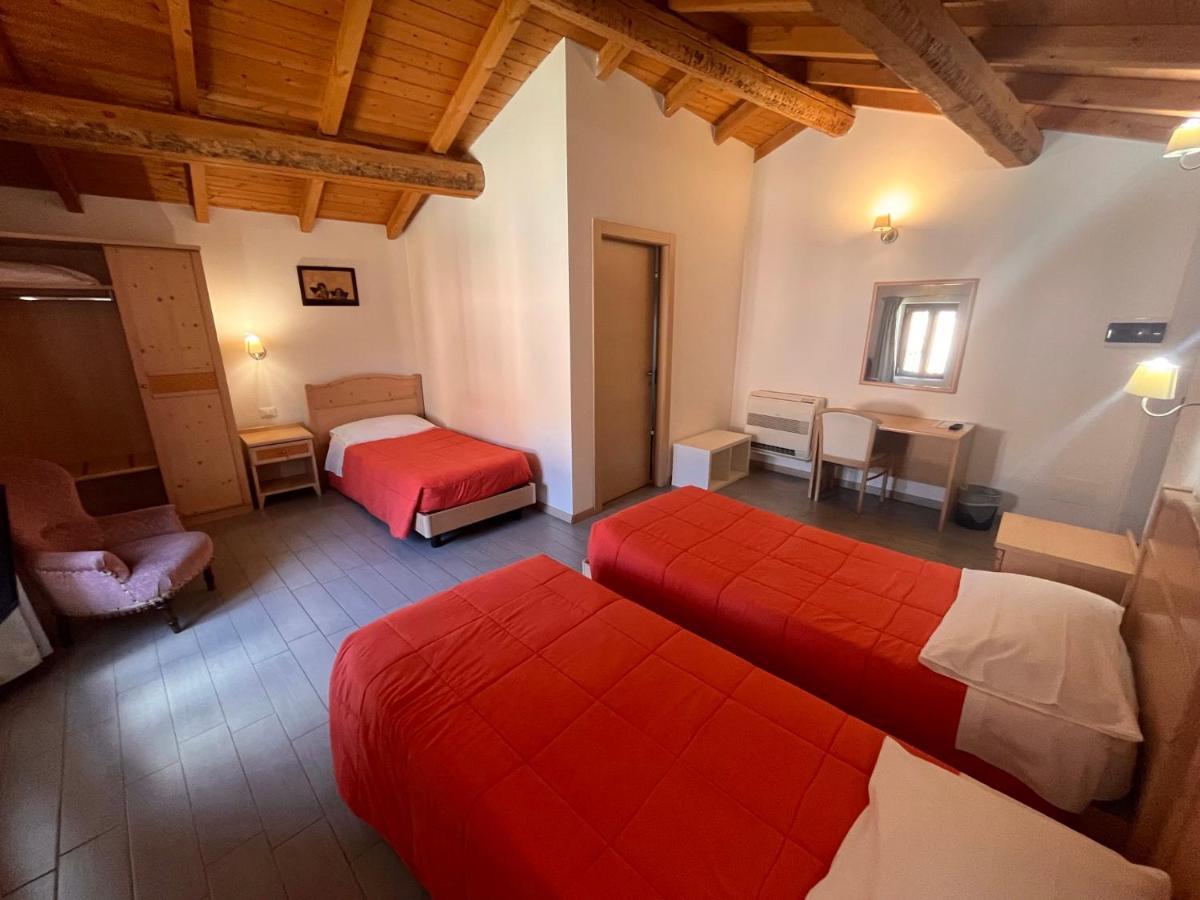 Hotel Il Mulino B&B Vaiano  Стая снимка